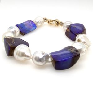 South-sea-pearls-boulderopal-luxury-gold-bracelet-jewel