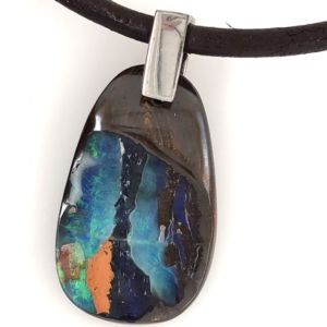 Detachable-opal-pendant-ironstone-boulder