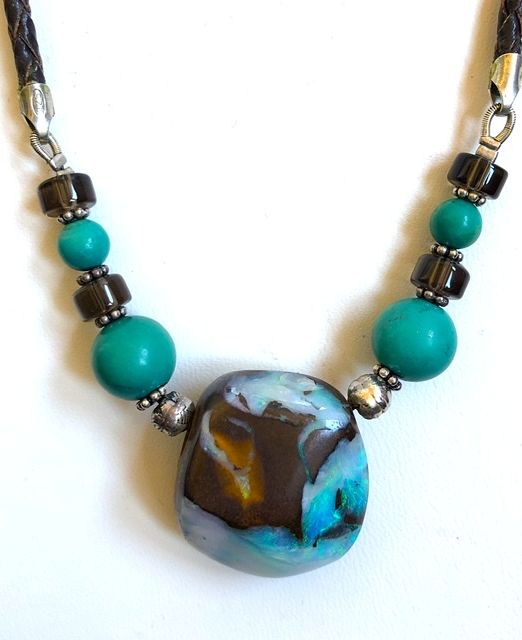 Naoko-luis-boulder-opal-design-necklace