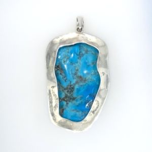 Sleeping-beauty-turquoise-silver-pendant-reverse