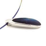 blue-opal-pendant-Silver-profile