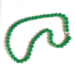 Chrysoprase-8mm-round-bead-strand